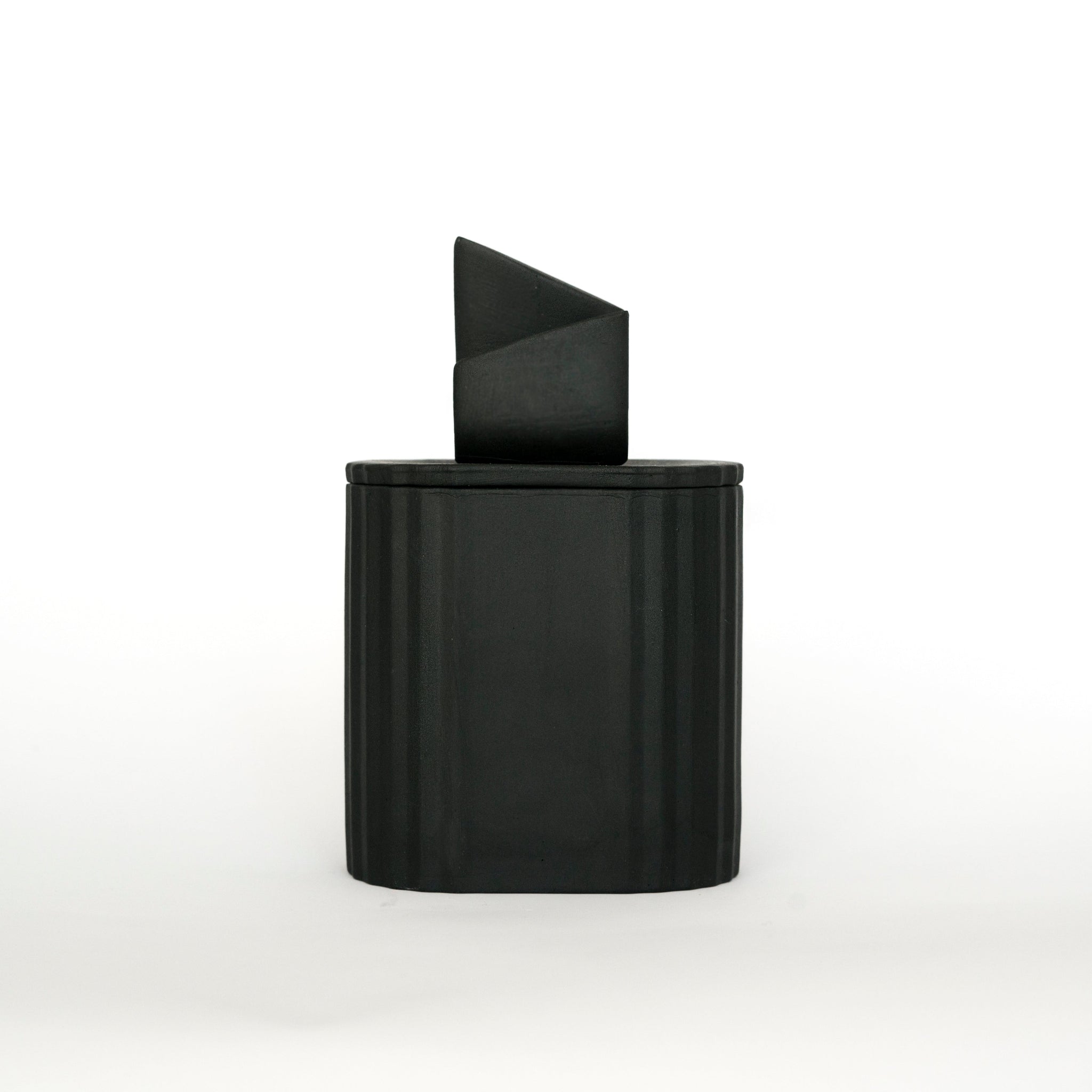 Uneven Black - porcelain candle